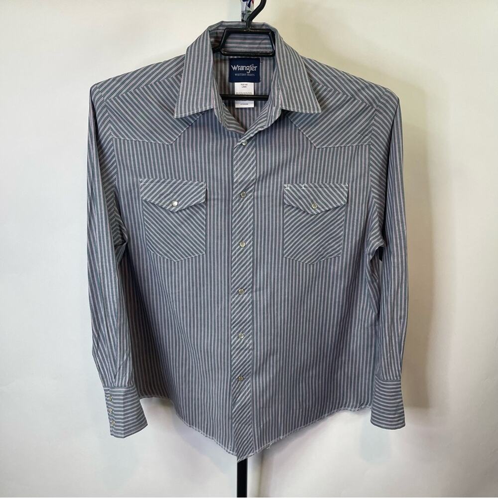 Wrangler Western Grey Striped Pearl Snap Shirt Size Large Men’s